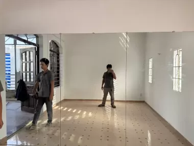 KÍNH THUỶ TRANG TRÍ